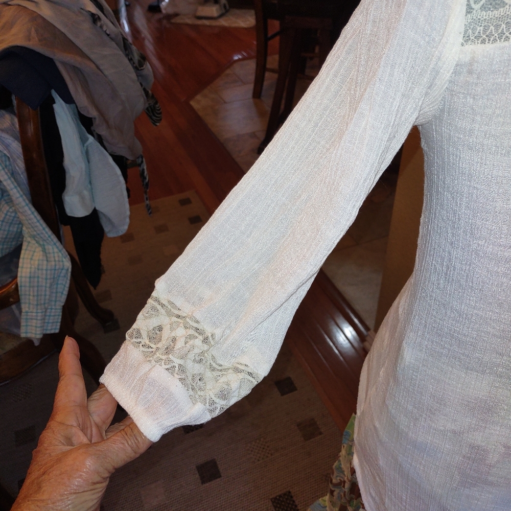 (21) Maurices, Top, Size M, Button Down Front - image 4